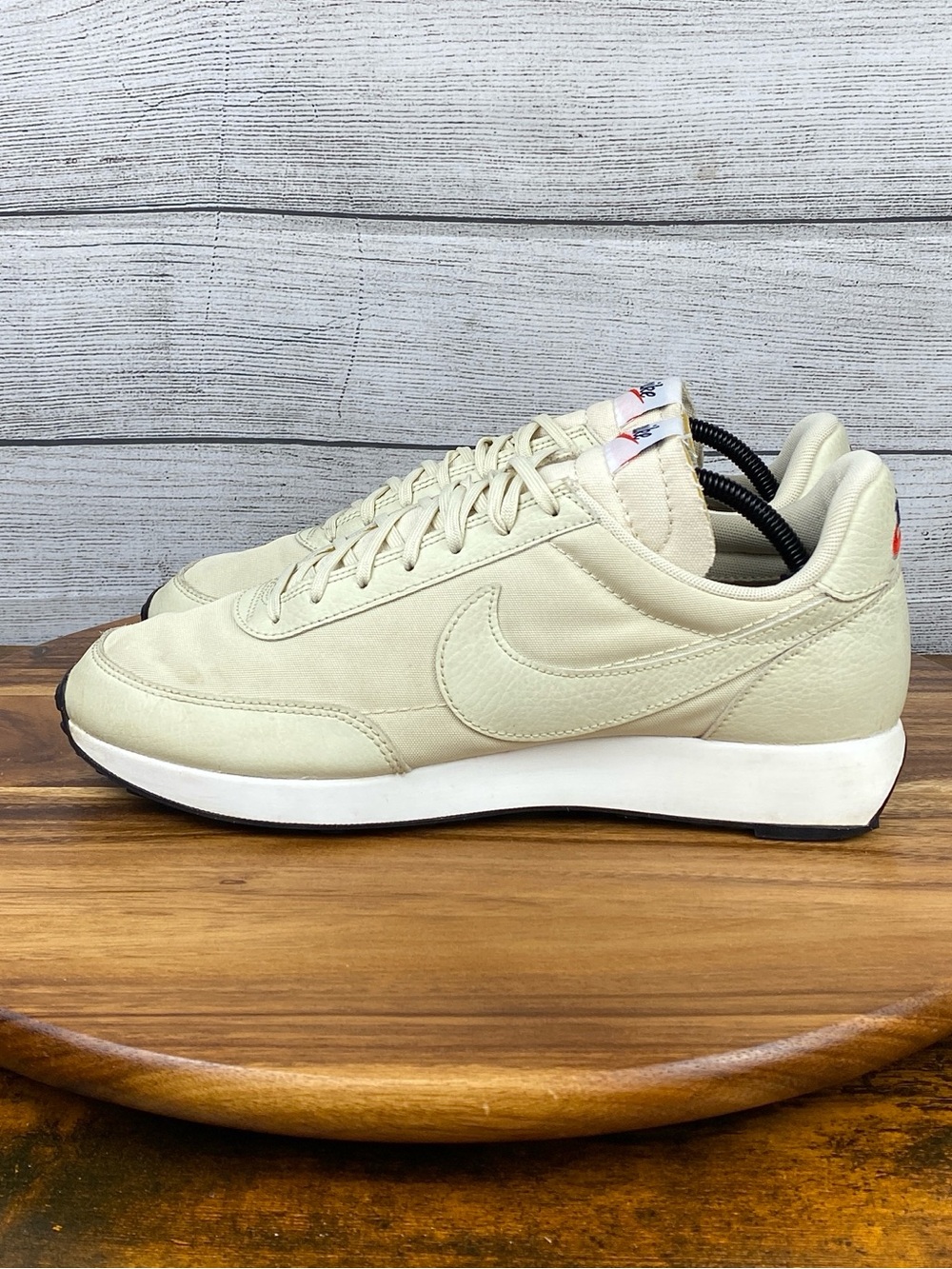 Nike Air Tailwind 79 SE Fossil Obsidian Men’s Sneakers CI1043-200 Shoe Size 10